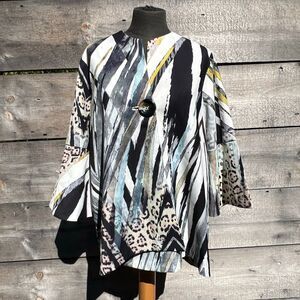 Lior Women's Multicolor Vince Lightweight Bell Sleeve Blazer NWT